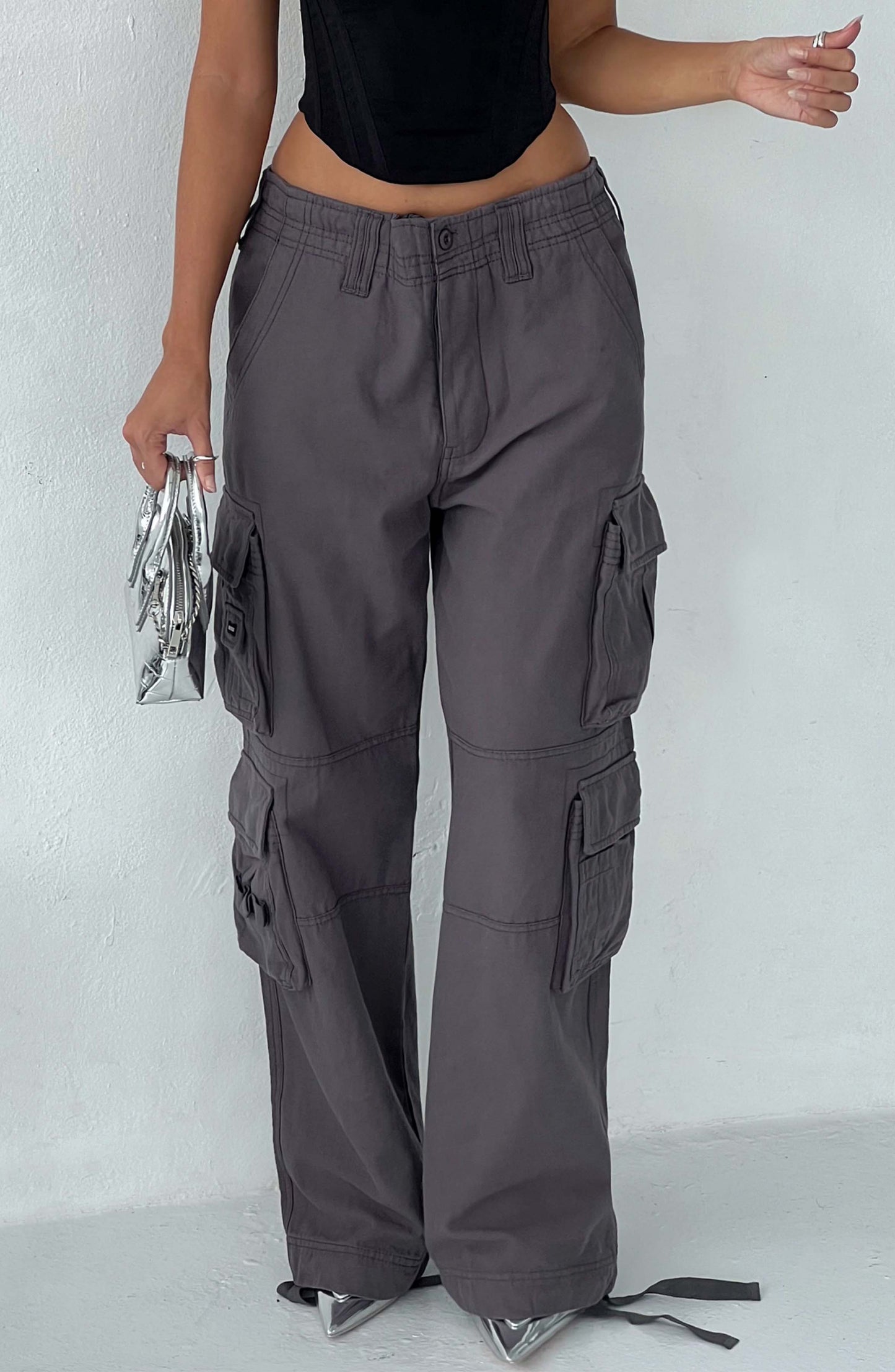 Tinashe Cargo Pants - Charcoal